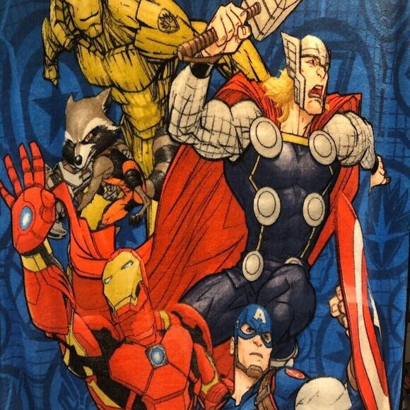 Marvel Avenger Fleece Blanket 69" 36" Groot Thor Rocket Iron Man Captain America - Picture 3 of 8